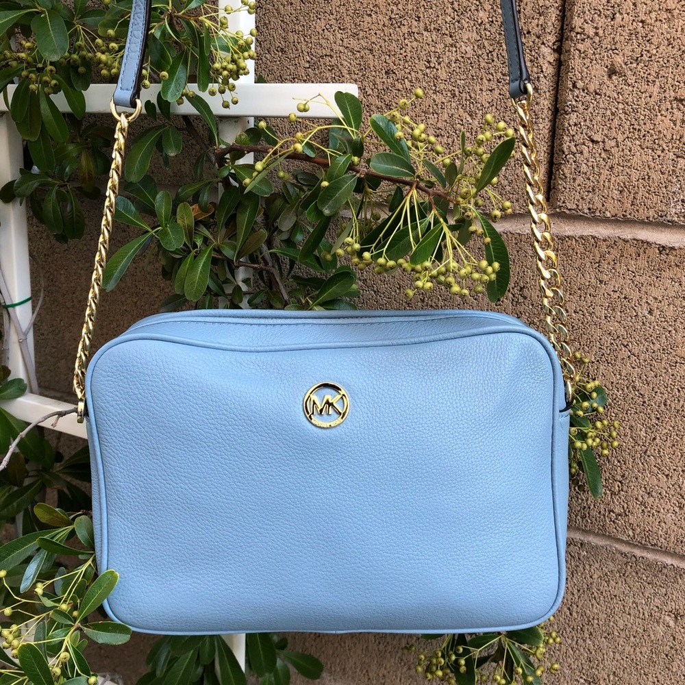 ❌SOLD❌ Michael Kors Classic Chain Shoulder Bag